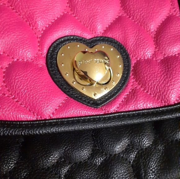 Betsey Johnson bow crossbody - Picture 5 of 8
